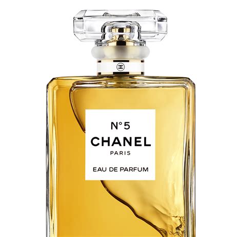 chanel n 5 entitled share the fantasy|Chanel No 5 .